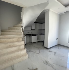 Современная квартира от инвестора в жилом комплексе в центре Алании, Клеопатра (14200)