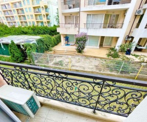 Beautiful modern studio apartment in a residential complex in the Sunny Beach resort (137353)