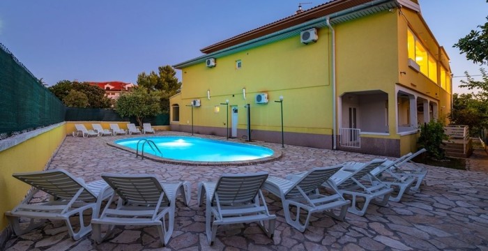 Villas, Сroatia, Dalmatia (025280) - pictures 19