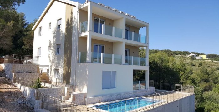 Villas, Сroatia, Dalmatia (028280) - pictures 1