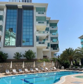 Оригінальна квартира в сучасному житловому комплексі в районі Оба (28400)