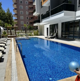 Просторная и солнечная квартира в районе Авсаллар (32900)