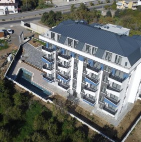 Затишна квартира в комплексі з інфраструктурою в районі Демірташ (33800)