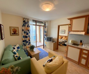 One-bedroom apartment in a complex in the very center of the popular resort Sunny Beach (335353)