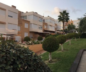 Spacious townhouse in Cabo Huertas, Alicante (014237)