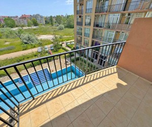 Budget two-room apartment for permanent residence in Sunny Beach (380353)