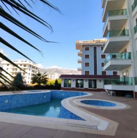 Простора квартира з видом на море та гори в районі Махмутлар (37600)