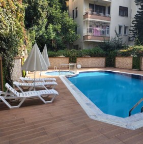 Сучасна квартира в центрі Аланії (38800)