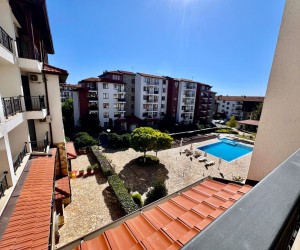 Cozy two-room apartment in a complex in the resort village of Ravda (492353)