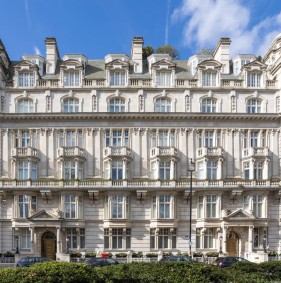 Розкішна квартира з 2 спальнями в лондонському районі Мерілебон (002525)