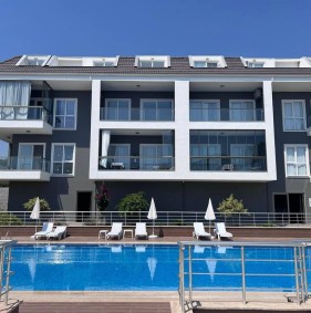 Сучасна квартира 2+1 у комплексі біля моря в районі Інжекум (41900)