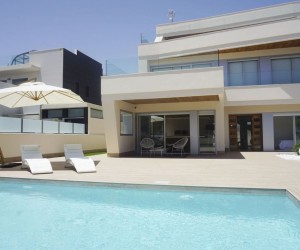 Luxury villa with private pool in prestigious area of ​​Campoamor (282237)