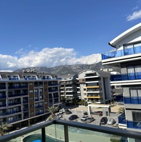 Квартира 1+1 за 200 м від моря з чудовою інфраструктурою в районі Каргиджак (0480001)