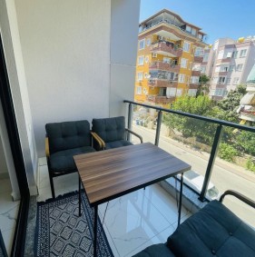 Сучасна квартира для оренди в центрі Аланії (0540001)