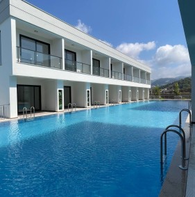 New townhouse 200 meters from the sea (01200)